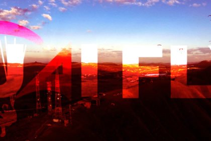 background-uaifly[ background-uaifly[